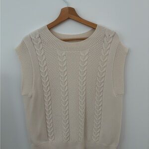 Cyrus Elegant Cream Knit Sweater
